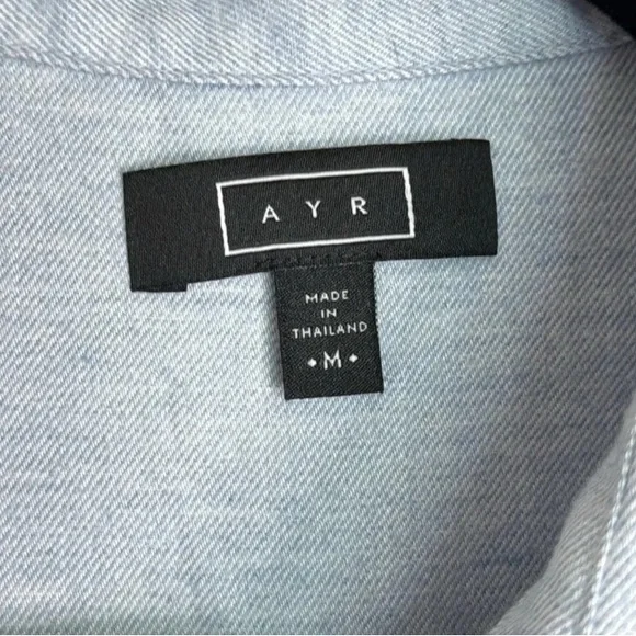 AYR Light Sky Blue Button Down Shirt Size Medium - Picture 2 of 7